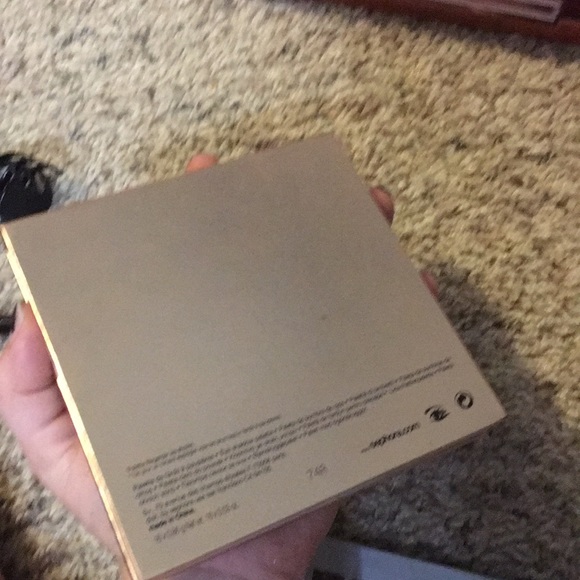 Sephora Seeing Stars eyeshadow palette - Picture 4 of 4